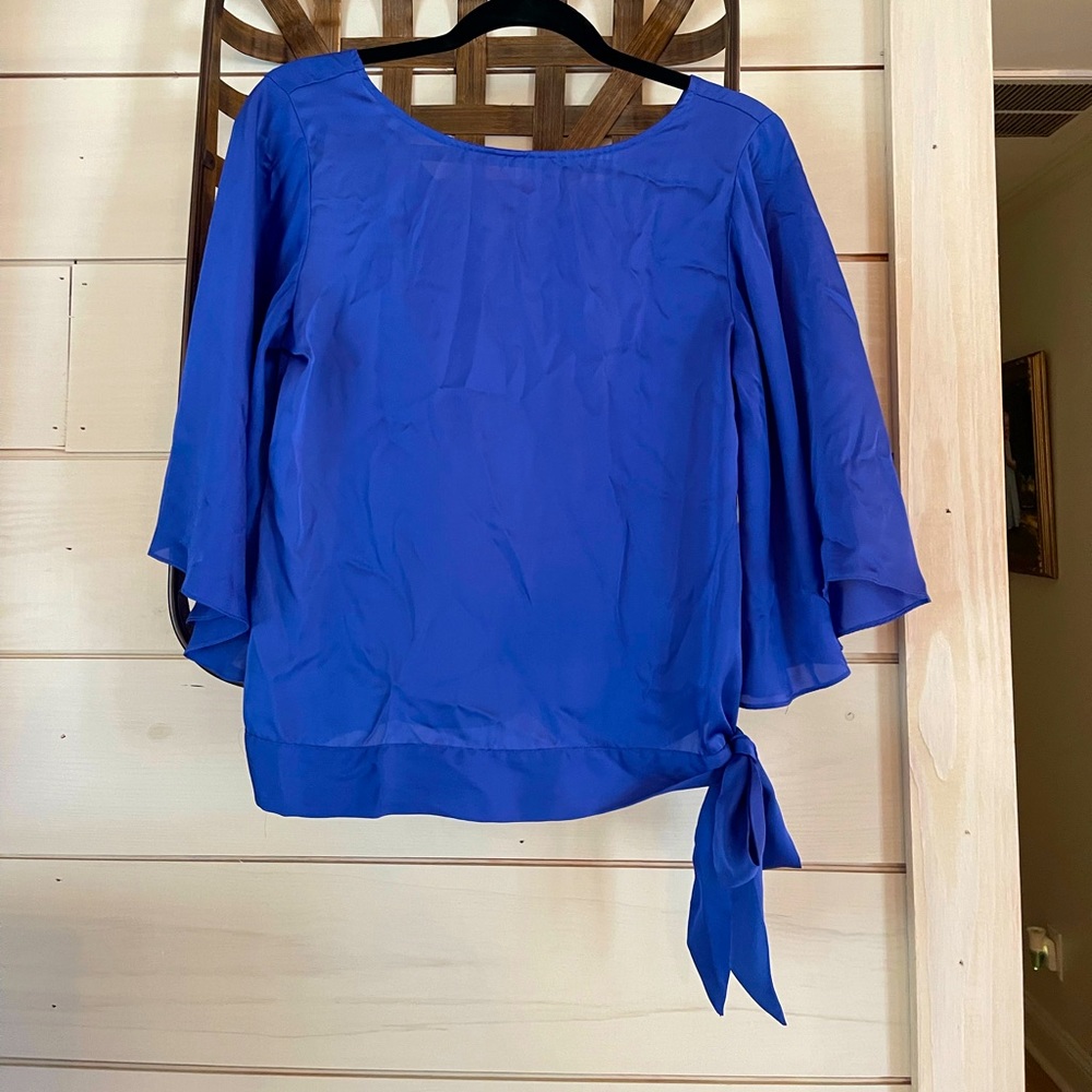 Beautiful blue top